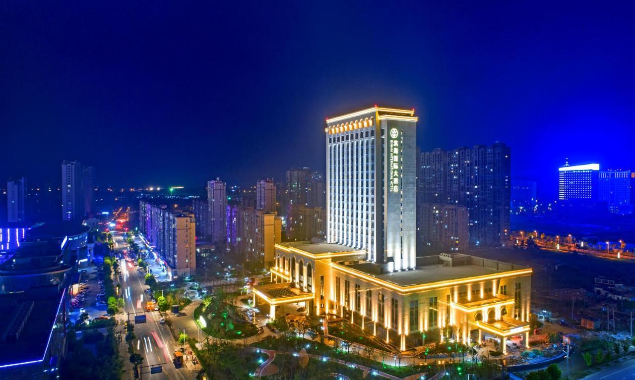 Binhai Jinling International Hotel Exterior photo